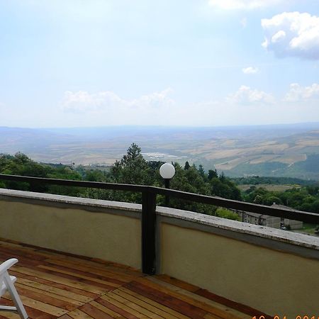Albergo Ristorante Ragno D'Oro ピアンカスタニャーイオ エクステリア 写真